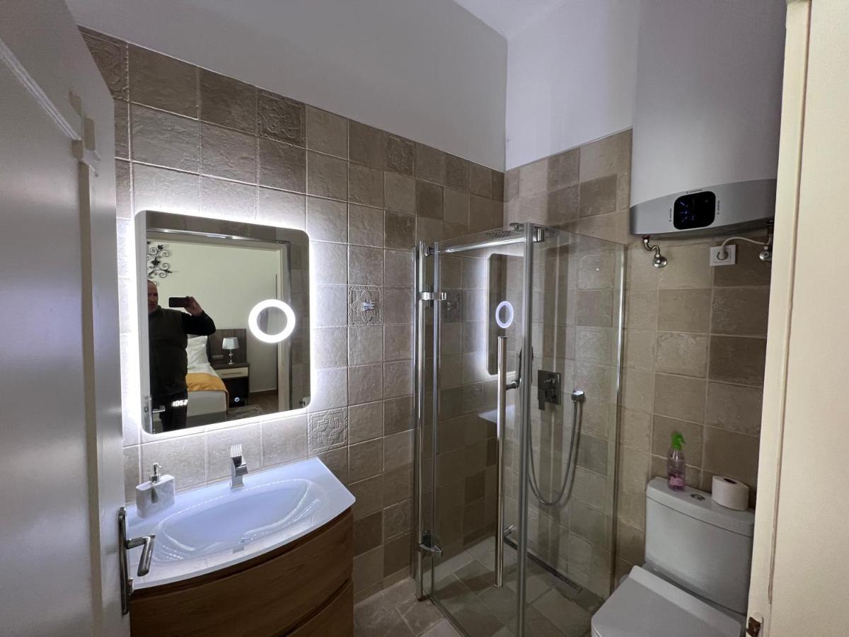 Kuria Vendeghaz Hotel โปรอสซโล ภายนอก รูปภาพ